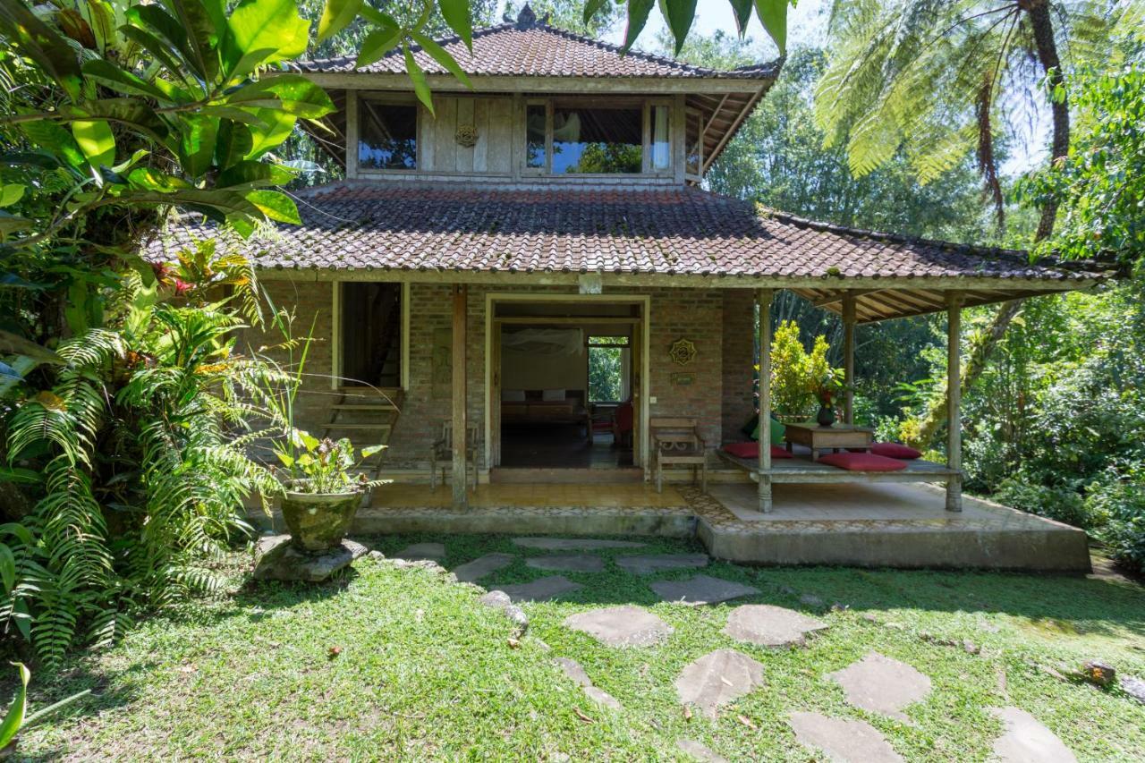 Prana Dewi Mountain Resort جاتيلويه الغرفة الصورة
